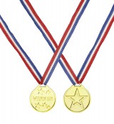 12 Medaillen fr Gewinner als Pokal