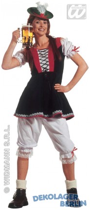 Traditionelles Kostüm als Bayrische Damen Tracht