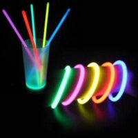 100 x Neon Knicklicht 20 cm als Armband in verschiedenen...
